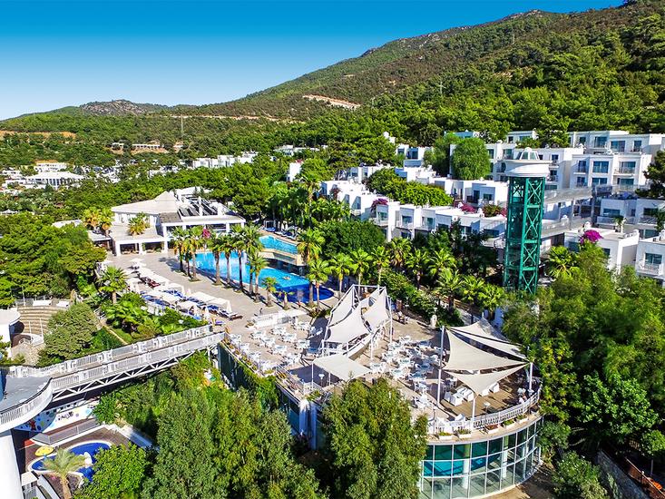 8 daagse vliegvakantie naar Blue Dreams Resort and Spa in torba, turkije