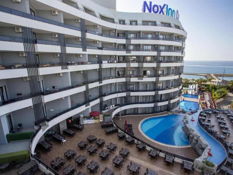 Hotel Noxinn Deluxe