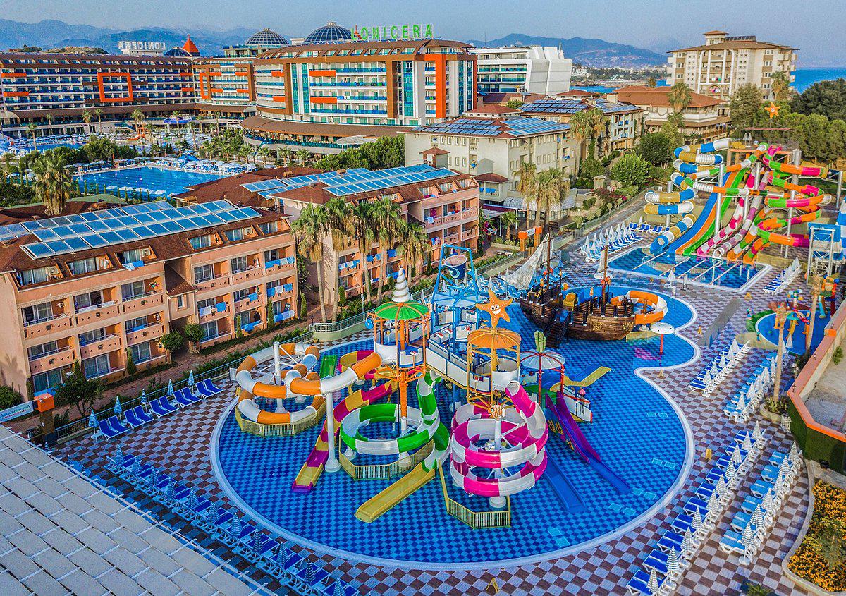 8 daagse vliegvakantie naar Lonicera Resort en Spa in alanya, turkije