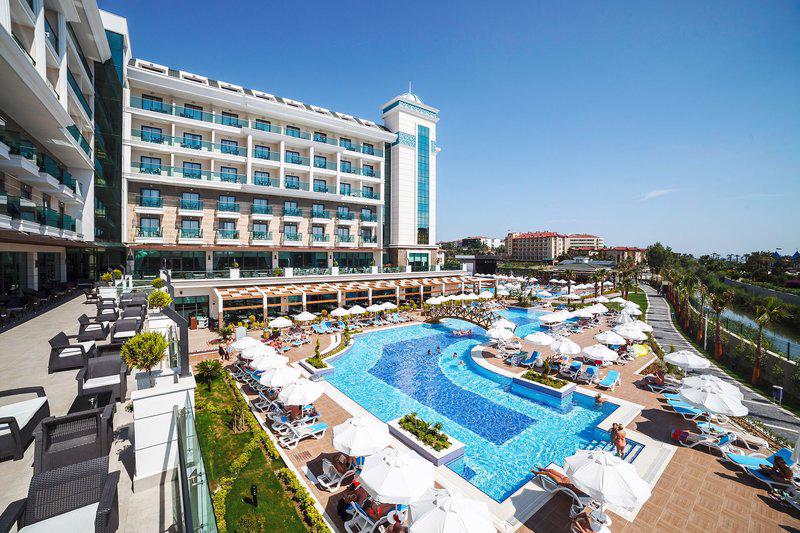 8 daagse vliegvakantie naar Luna Blanca Resort en Spa in side, turkije